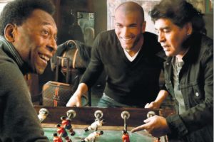 Maradona llegó cuatro horas tarde a una producción de fotos con Pelé y  Zidane